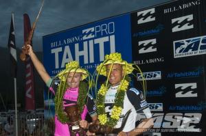 Adrian Buchan wins the Billabong Pro Tahiti_ ASP,Robertson